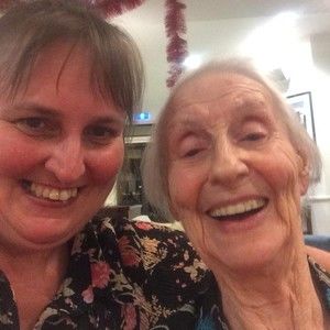 Meet your Posher, Catherine